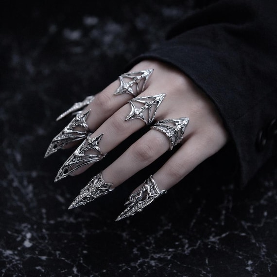 Gothic Claw Ring -Long Metallic Nail Tips for Bold Nail Art Reusable Silver Glossy Finish