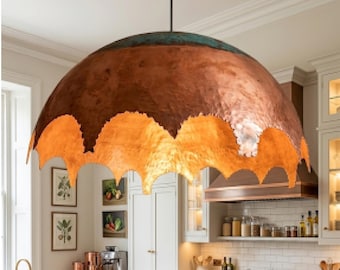 Lámpara colgante de cúpula de cobre macizo martillado | Lámpara de araña rústica para isla de cocina con borde sin tratar | Iluminación industrial Wabi-Sabi de Morocopperrs