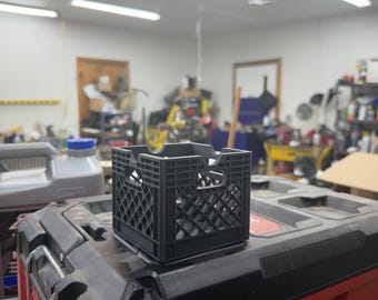 Milwaukee packout crate cigar holder