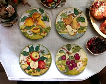 La Primula Salad Plates Set of 6 with Decorative Fruit Design Made in Italy