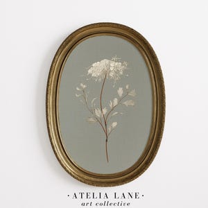 Vintage Drooping Flower Botanical Printable Art, Neutral Floral Line Art, Antique Botanical Illustration, Minimalist Farmhouse Wall Decor