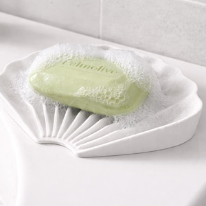 Clam Shell Soap Dish with Drainage – Minimalist Bathroom Decor Holder