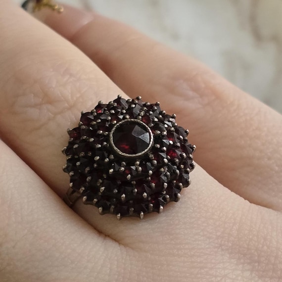 Antique Cluster Bohemian Garnet Silver Ring, Antique Silver Jewellery View 2