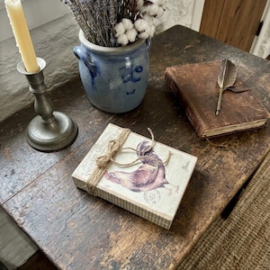 Vintage Farmhouse roosterFaux Book Stack, table Decor, Jute Twine Accent(8”x6”)