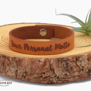 Leather Bracelet Engraved, Personalized Gift Just for You, Custom Leather Snap Bracelet with Your Choice of Font & Dye Color, Bracelet Homme