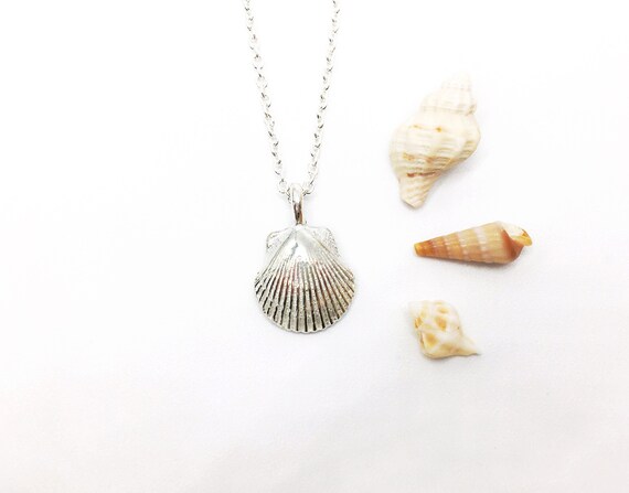 Scallop shell necklace deals
