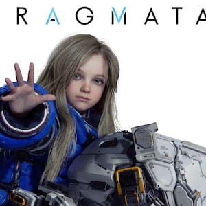 Puede incluir: Una persona con cabello rubio largo y ojos azules, vistiendo un traje futurista azul y plateado, con la palabra "PRAGMATA" arriba. La persona extiende su mano hacia el espectador, con un dispositivo futurista en su hombro.