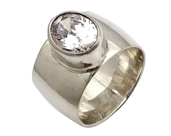 Handmade Hammer Textured Sterling Silver Wide Band Ring With Cubic ...