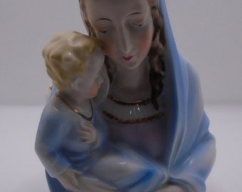 Vintage Mother Mary and Baby Jesus Ceramic Planter Religeous Planter Mary and Jesus