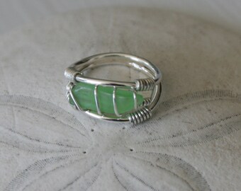 Size US 4 Green Recycled Glass & Sterling Silver Ring