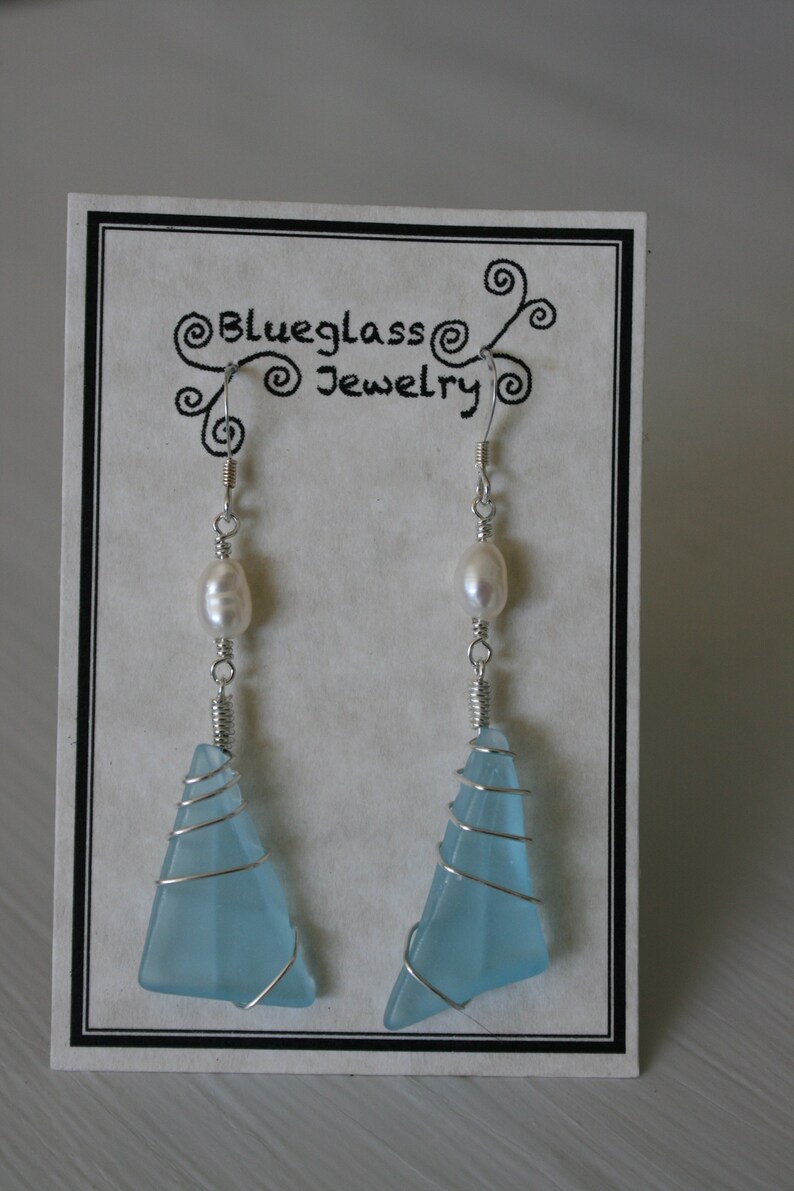 Blue Recycled Glass /& White Pearl Earrings