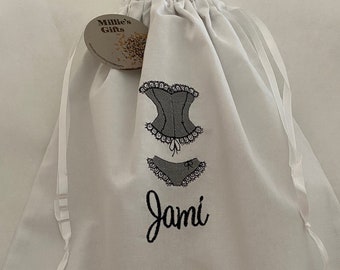 PersonalizedPersonalized  Lingerie  Bag - Embroidered Lingerie Bag - Travel Bag for Women - Bridesmaid Gift - Underwear Bag - Lingerie Gift