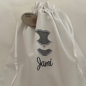 PersonalizedPersonalized  Lingerie  Bag - Embroidered Lingerie Bag - Travel Bag for Women - Bridesmaid Gift - Underwear Bag - Lingerie Gift