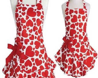 Mother Daughter Apron Set, Personalized Red Heart Jessie Steele Apron Set, Mommy and Me Apron Set, Red Apron Set, Matching Apron Set