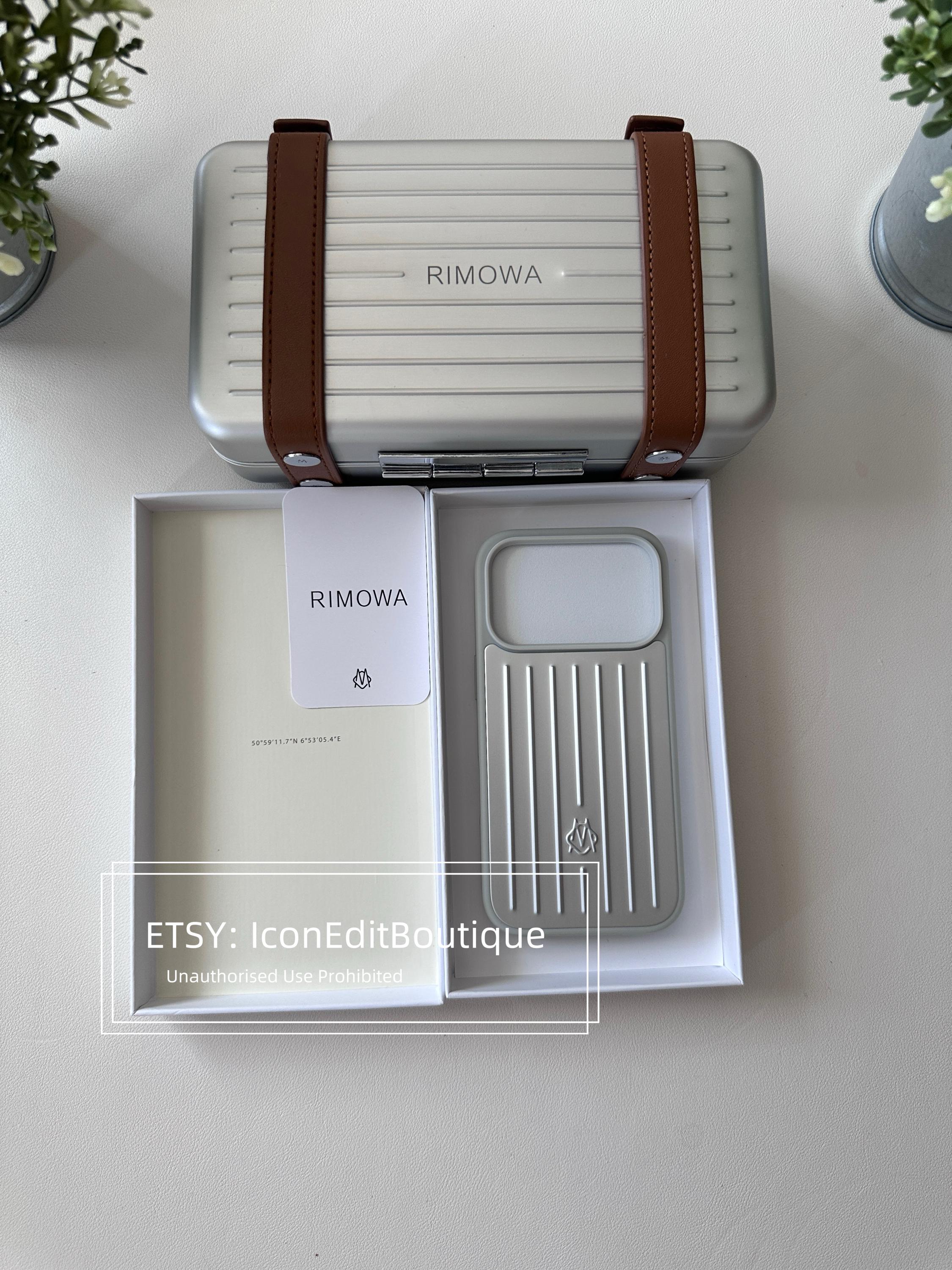 SIMフリーApple iPhone 12 mini 本体 rimowaケース付 スマートフォン・携帯電話 SIMフリーApple iPhone 12 mini 本体 rimowa