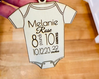 Newborn gift tag/ornament