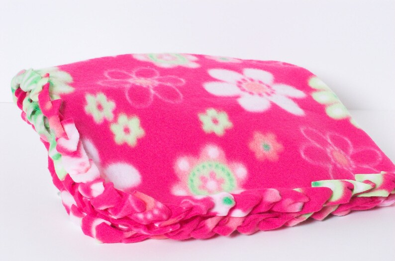 Braided Edge Throw Baby Gift Car Seat Blanket Stroller Blanket Pink Flower Fleece Baby Blanket