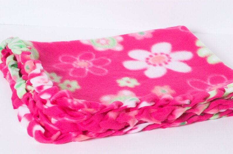 Braided Edge Throw Baby Gift Car Seat Blanket Stroller Blanket Pink Flower Fleece Baby Blanket
