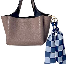 BYU Cougars Scarf Keychain with 'Y' Charm - Brigham Young University Fan Gift for Students, Alumni & Cougars Supporters