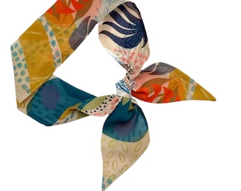 Short hair scarf. Fabric hair tie for ponytail, bun, top knot or handbag. Hawaiian print. Small, skinny neck scarf for women. Ready to Ship