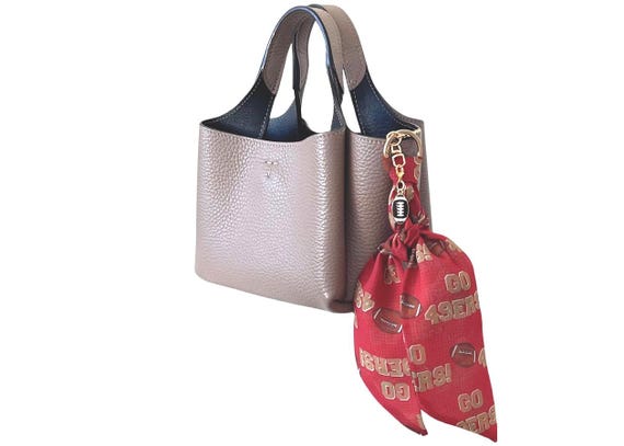 San Francisco 49ers Football Scarf Keychain with Charm - Fan Gift, Tailgate Accessory, NFL Team Merchandise