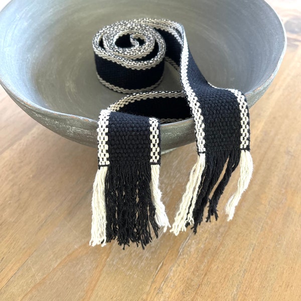 Woven wrap sash belt for women, teen or tween. Adjustable skinny tie belt with fringe in black and cream. Ready To Ship