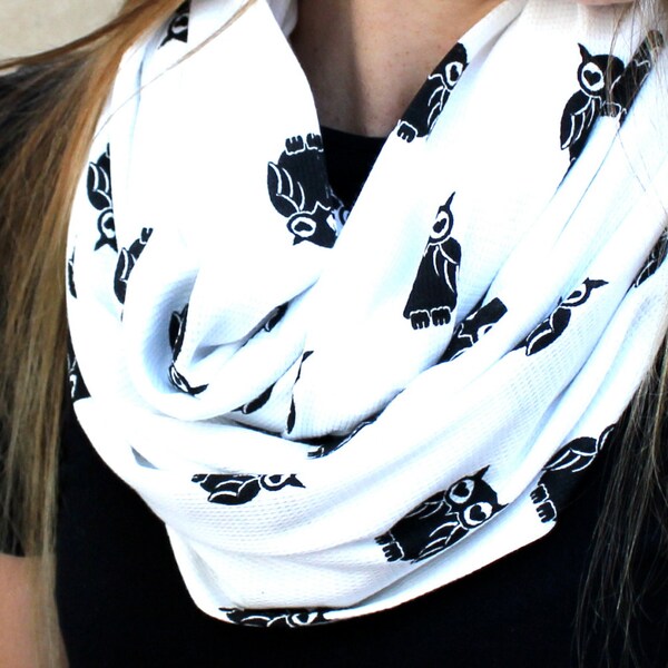 Owl Scarf, Infinity Scarf, Loop Scarf, Circle Scarf, Owls, Hearts, Cotton, White, Black