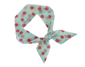 Strawberry Daisy Skinny Scarf, Mint Green Chiffon Neck Tie, Cute Hair Wrap Ribbon, Fruit Print Head Scarf, Bag Accessory Gift for Women