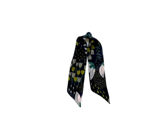 Short Hair Bow Hair Tie. Small Fabric Hair Tie for Ponytail, Bun or Handbag. Cute Fashion Accent. Ready to Ship