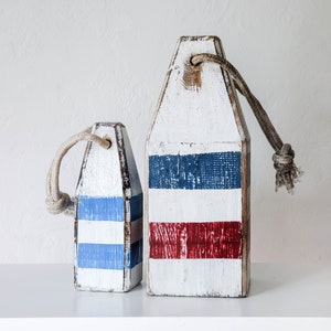 Coastal House Decor Set of Buoys (White red blue) Vintage style by SEASTYLE