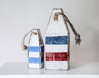 Coastal House Decor Set of Buoys (White red blue) Vintage style by SEASTYLE