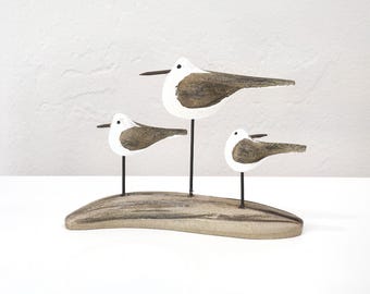 Driftwood Three Sea Birds Statues on the stand SEASTYLE