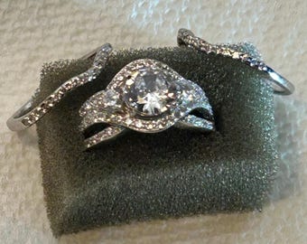 Solitaire Sterling Silver W/ CZs 3pc engagement and wedding band  ring , Size 5