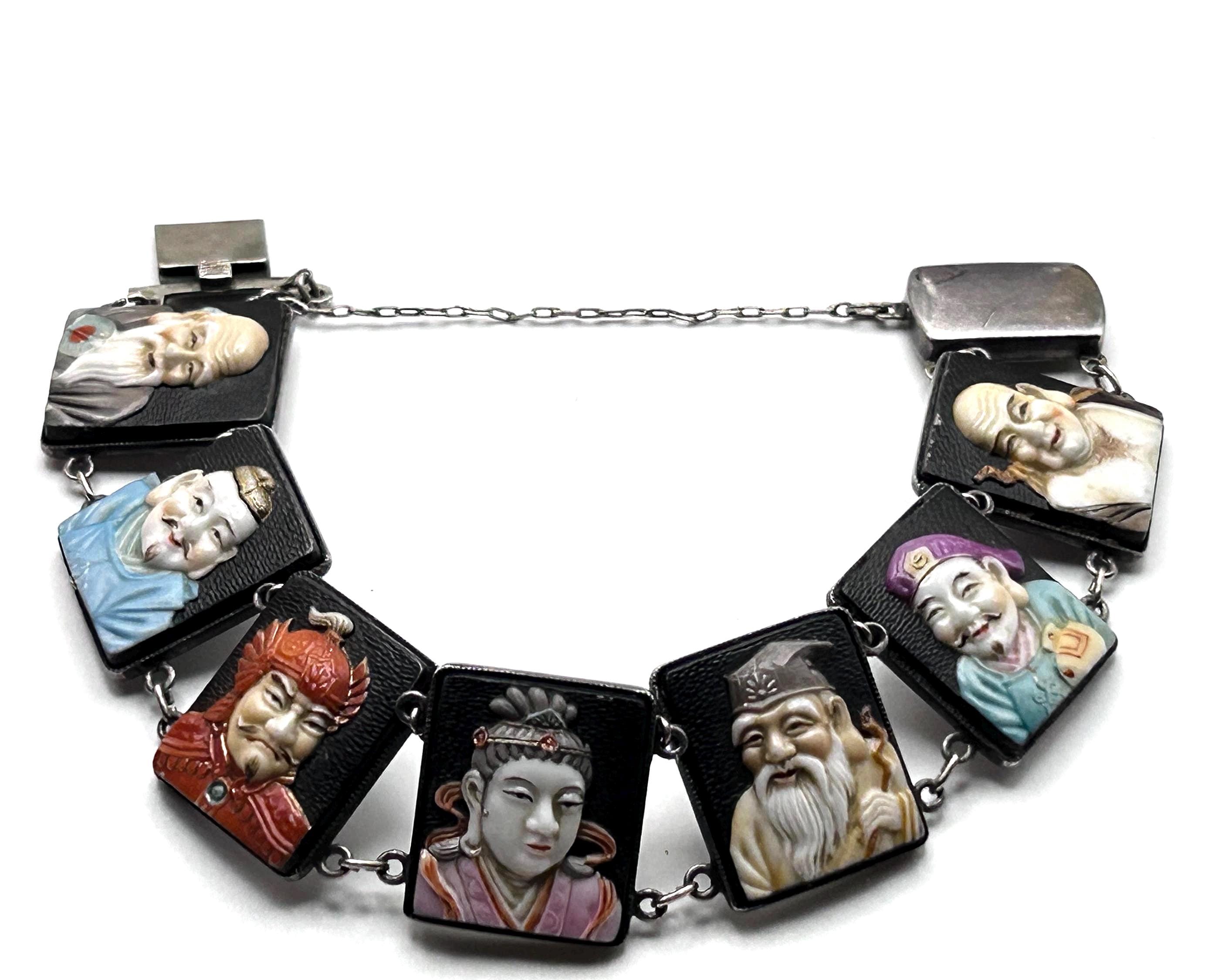 2937 七福神　猪口　7客　時代物 7 Gods Japan - Etsy