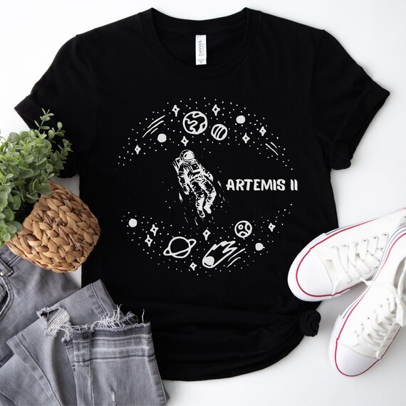 Artemis II Shirt,NASA Space Shirt,Astronomy Gift,Gift For Astronomy Fans Youth Adults,Artemis 2 shirt,Science Shirt,Space Shirt