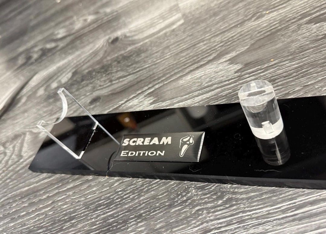 Scream Display Case SCREAM Knife Display Stand Rack Holder With Engraved Plaque! - Etsy