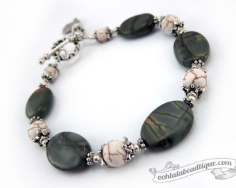 Gray Jasper bracelet, birthstone jewelry, gray bracelet, birthstone bracelet, yoga jewelry, meditation bracelet, bead bracelet gift under 25