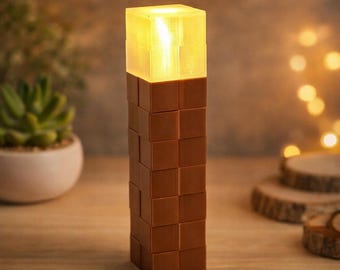 Pixel Torch Nachtlicht, Schreibtischlampe im Block-Stil, Spiel Inspirierte Raumdekoration, Warmes LED Nachttischlicht, Geschenk für Gamer