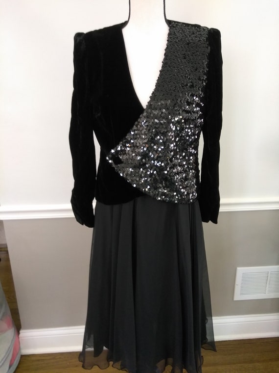 Gorgeous Sequin/Velvet Jacket--Vintage Norman Ber… - image 6