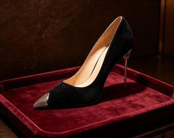 Solette personalizzate, décolleté con tacco a spillo in camoscio nero con punta dorata, eleganti scarpe con tacco a punta, scarpe formali e per tutti i giorni da donna