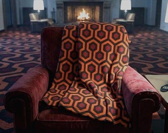 The Shining Carpet Hexagon Pattern Velveteen Plush Blanket | Overlook Hotel Carpet Throw