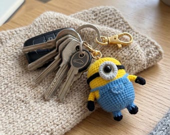Virkad Minion Amigurumi Nyckelring, Handgjord Gul Monsterplysch, Liten Fickvän, Söt Födelsedagspresent till Barn, Väskberlock Tillbehör Gåva