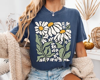 Boho Daisy Flower Comfort Colors Shirt: Retro Floral Graphic Tee