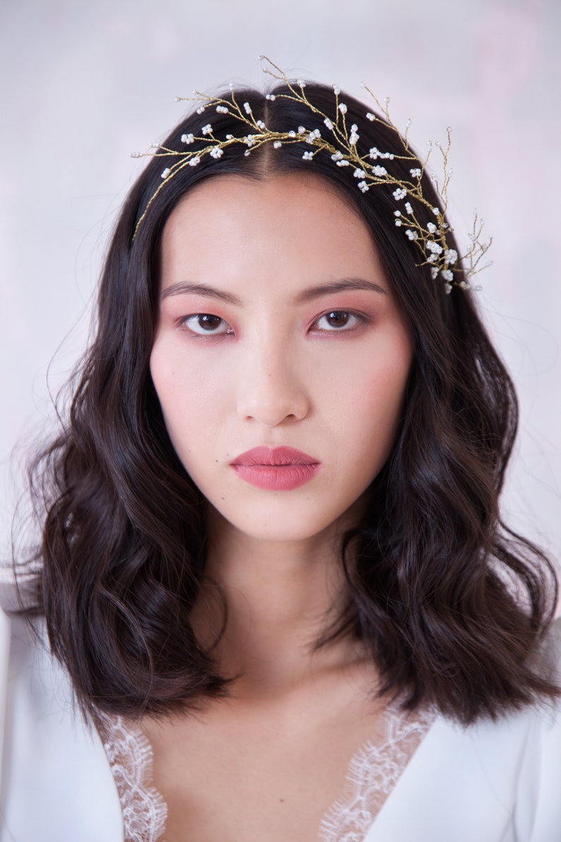 White beaded vine headband crystal and pearl delicate bead hair crown simple hair accessories minimal head piece wedding wire headpiece