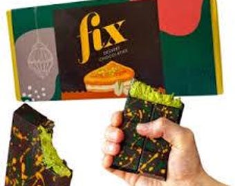 Authentic Dubai chocolate Fix Dessert Chocolatier, set of 2 bars