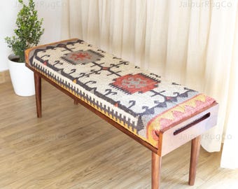 Banco tapizado Kilim hecho a mano / Mueble auxiliar de entrada con estampado tribal