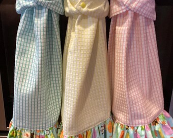 3 Hanging Kitchen Towel Set, Spring Owls and flowers, Ruffled, Stay Put Snaps, set of 3