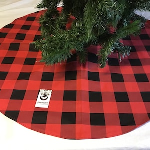 New Handmade Country Farmhouse Buffalo Check  Christmas tree skirt 41” diameter plaid