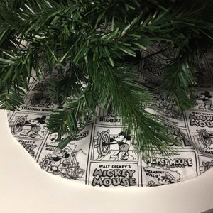 New Handmade Black and White mini table top Christmas tree skirt 20&quot;, Made with licensed Mickey Mouse fabric