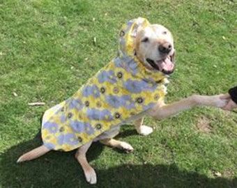 Large Dog Rain Coat with Hood. Large up to 100#s